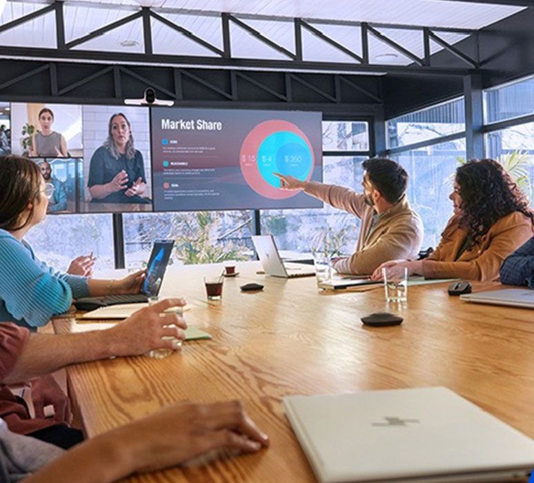 Empowering Seamless Collaboration with the Right Business laptops