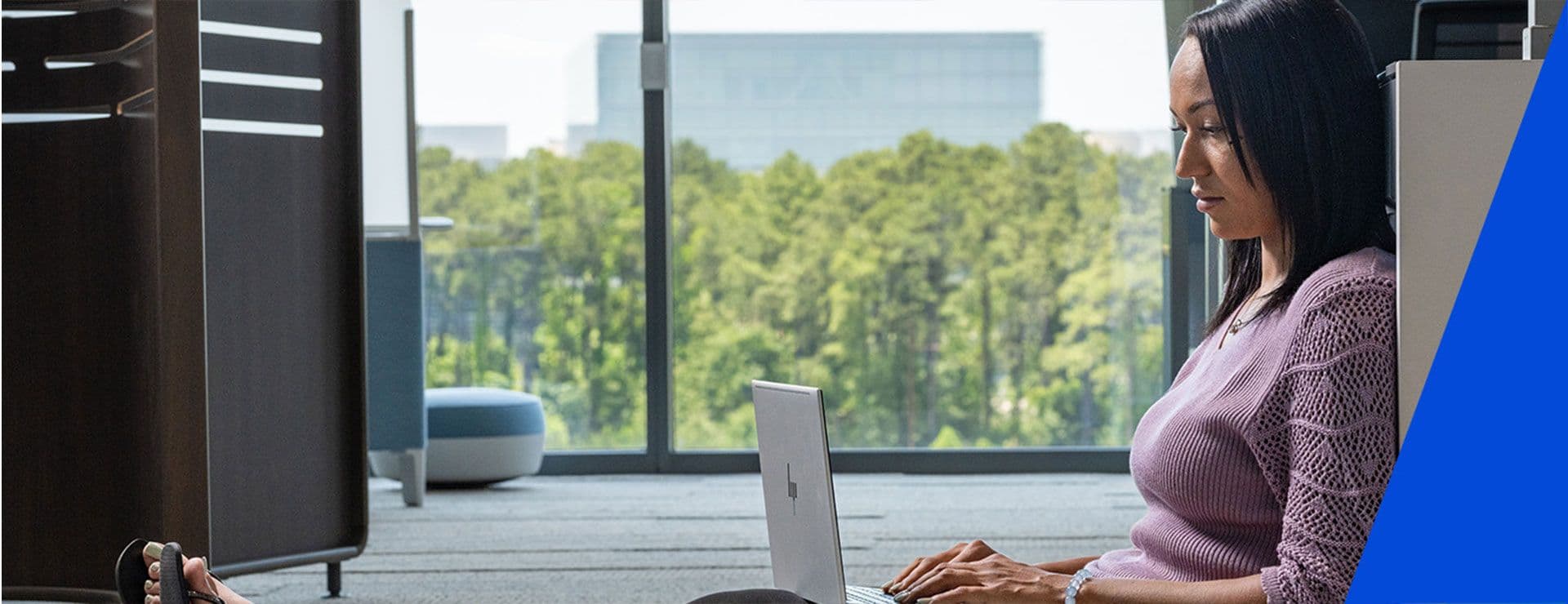 Why Is Battery Life the #1 Feature for Hybrid Business Laptop Users?