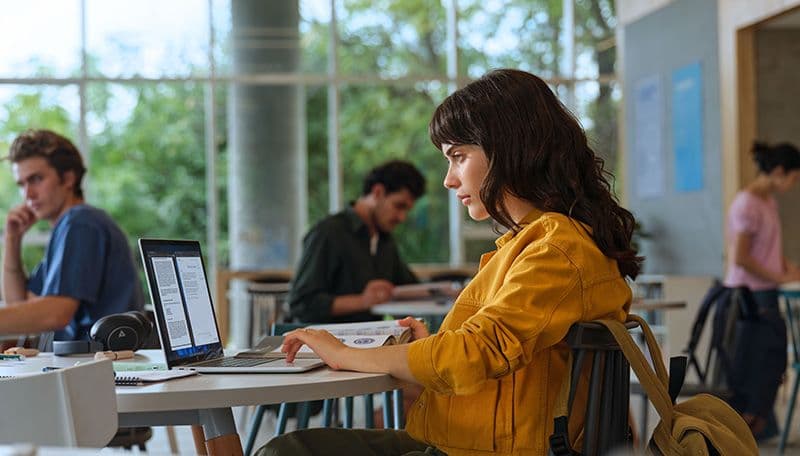 Why Your Business Needs AI Laptops for Future-Ready Workflows?